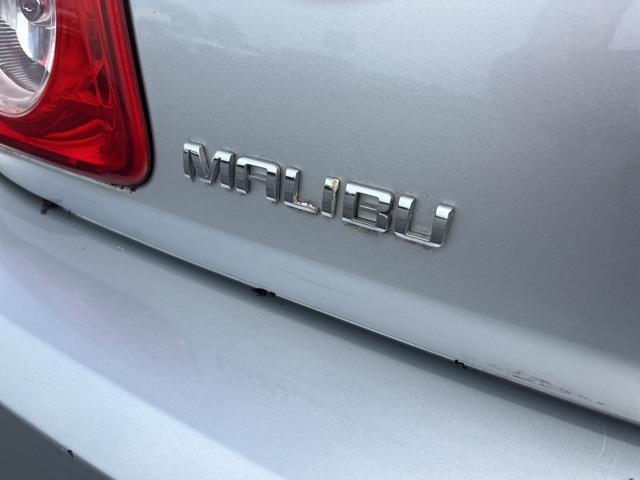 Photo of 2010 Blade Silver Metallic Chevrolet Malibu