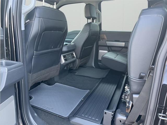 Photo of 2023 Black Metallic Ford F-250