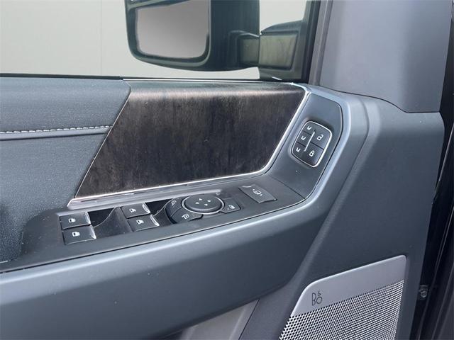 Photo of 2023 Black Metallic Ford F-250
