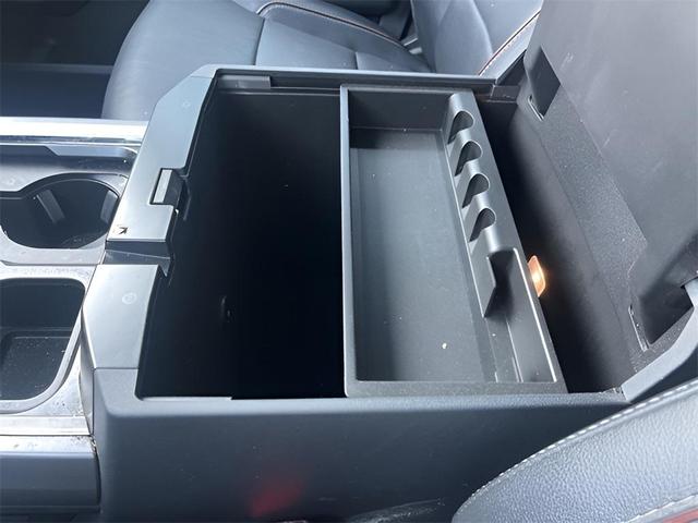 Photo of 2023 Black Metallic Ford F-250
