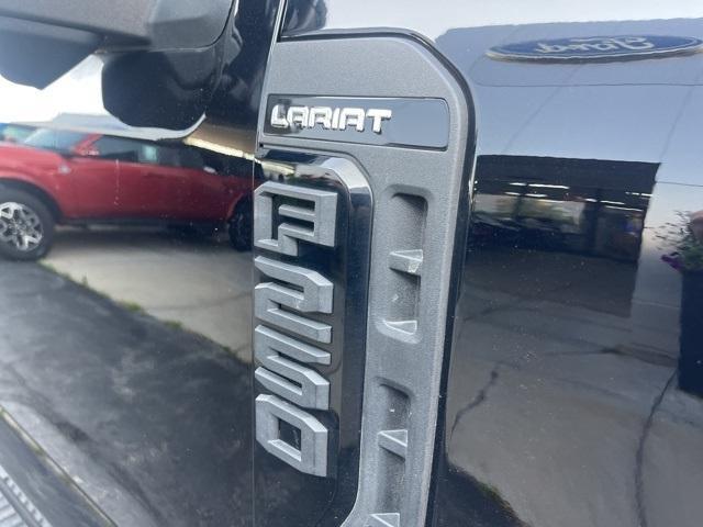 Photo of 2023 Black Metallic Ford F-250
