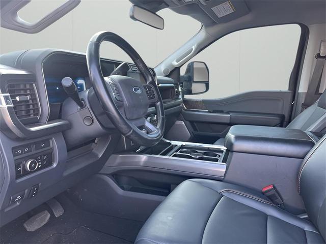 Photo of 2023 Black Metallic Ford F-250