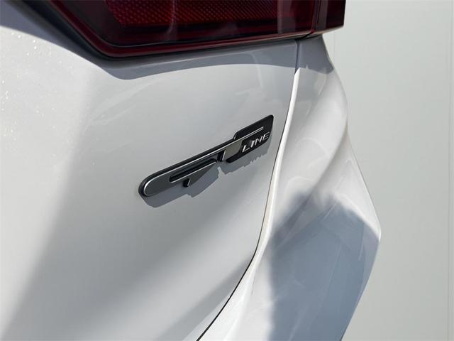 Photo of 2022 Snow White Pearl Kia Forte