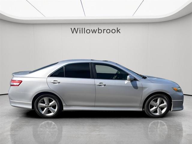 Photo of 2011 Classic Silver Metallic Toyota Camry