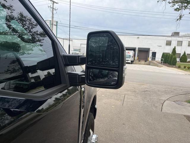 Photo of 2024 Antimatter Blue Metallic Ford F-350