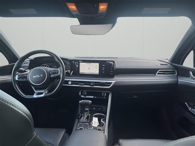 Photo of 2023 Wolf Gray Kia K5