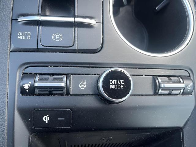 Photo of 2023 Wolf Gray Kia K5