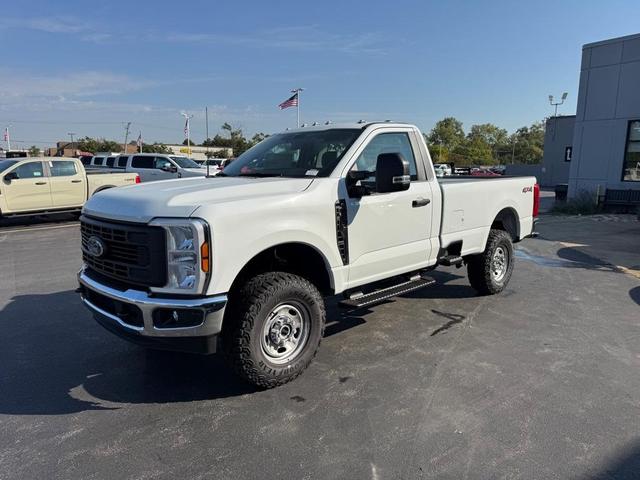 Photo of 2026 Oxford White Ford F-250