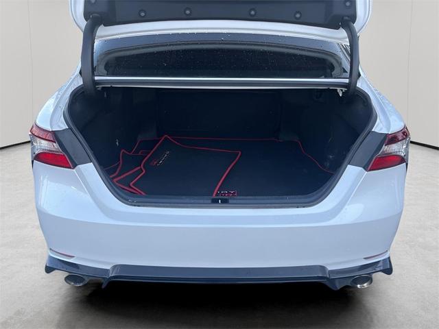 Photo of 2022 White Toyota Camry