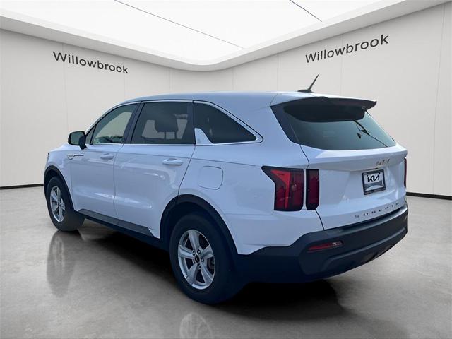 Photo of 2022 Glacial White Pearl Kia Sorento