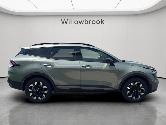 Photo of 2023 Jungle Green Kia Sportage