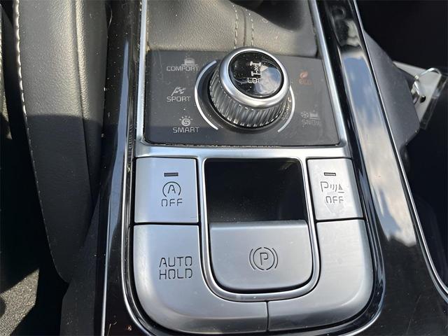 Photo of 2022 Dark Moss Kia Telluride
