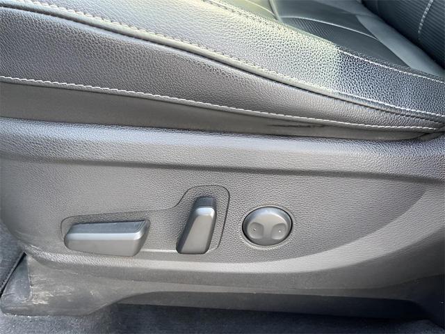 Photo of 2022 Dark Moss Kia Telluride