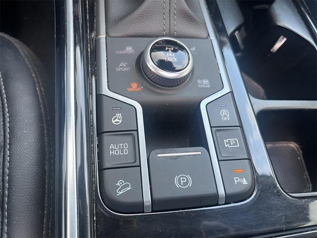 Photo of 2021 Gravity Gray Kia Sorento