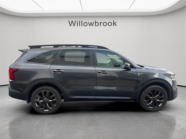 Photo of 2021 Gravity Gray Kia Sorento