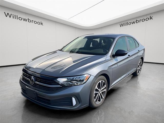 Photo of 2024 Platinum Gray Metallic Volkswagen Jetta