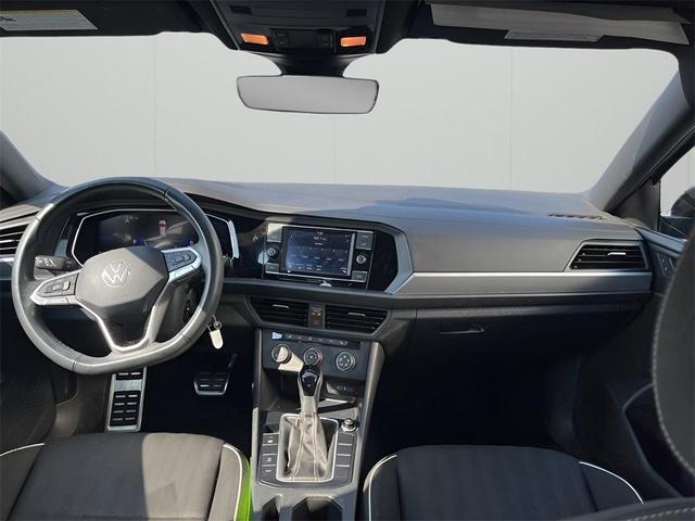 Photo of 2024 Platinum Gray Metallic Volkswagen Jetta