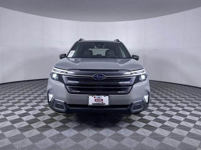 Photo of 2025 River Rock Pearl Subaru Forester