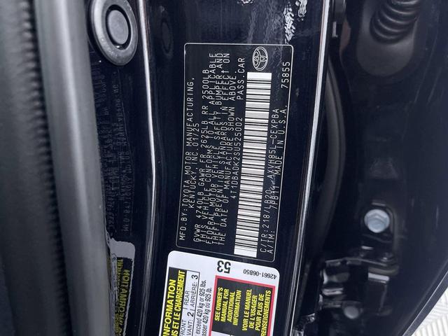 Photo of 2025 Midnight Black Metallic Toyota Camry