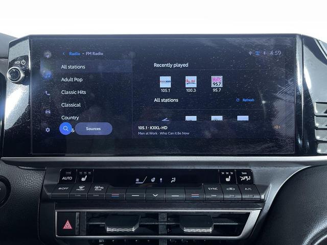 Photo of 2025 Midnight Black Metallic Toyota Camry
