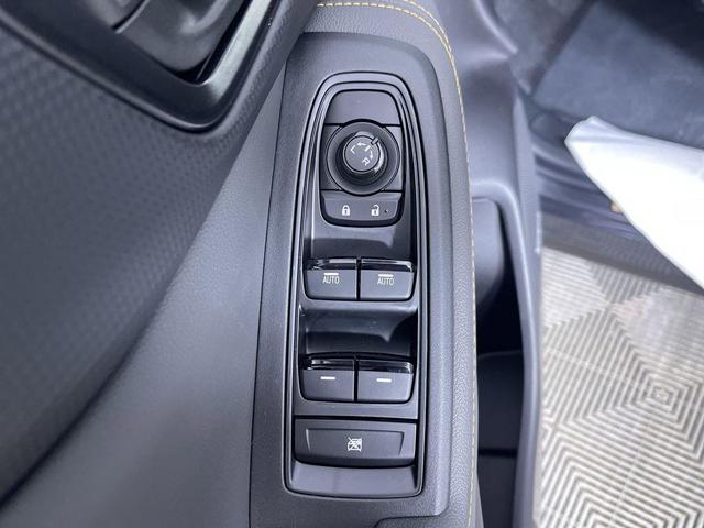 Photo of 2025 Magnetite Gray Metallic Subaru Forester