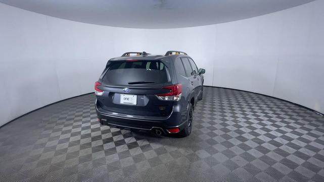 Photo of 2025 Magnetite Gray Metallic Subaru Forester