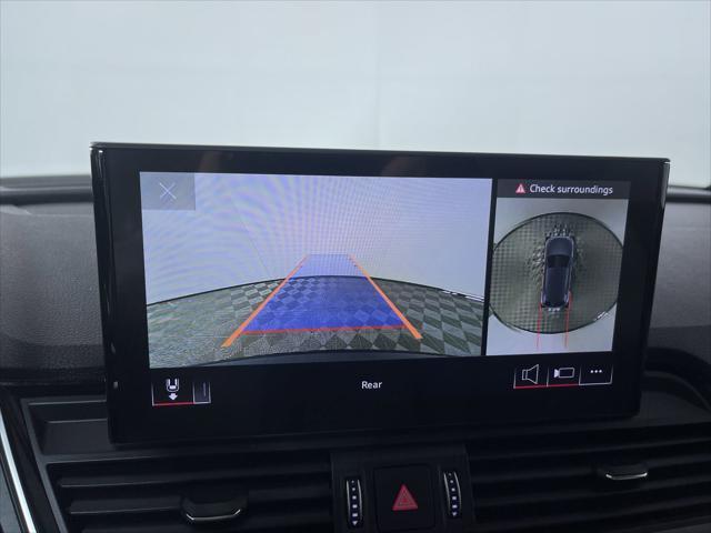 Photo of 2022 Navarra Blue Metallic Audi Q5