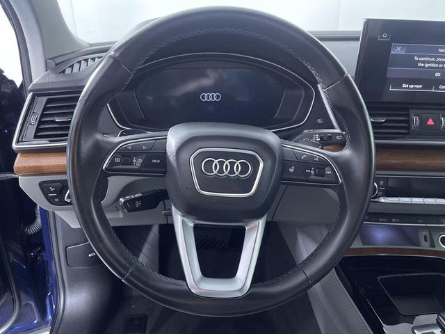 Photo of 2022 Navarra Blue Metallic Audi Q5