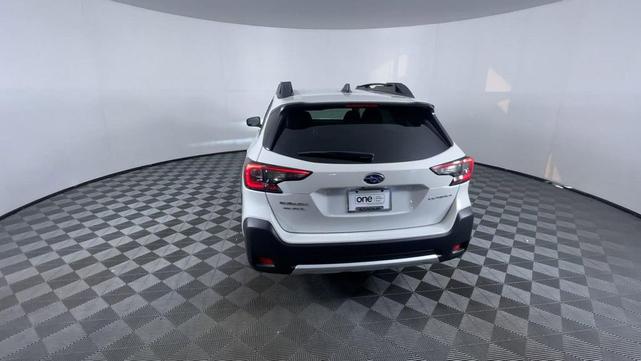 Photo of 2025 Crystal White Pearl Subaru Outback