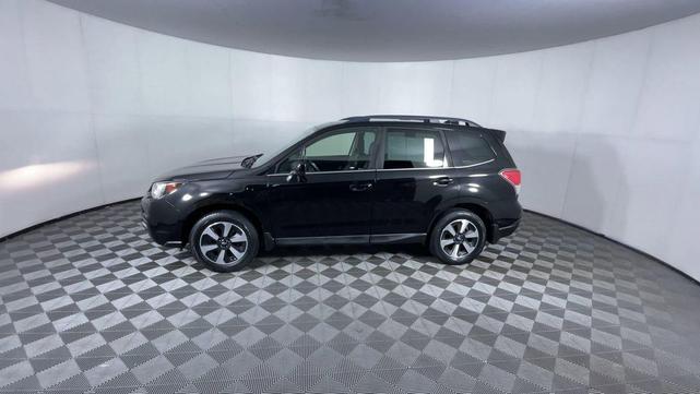 Photo of 2018 Crystal Black Silica Subaru Forester
