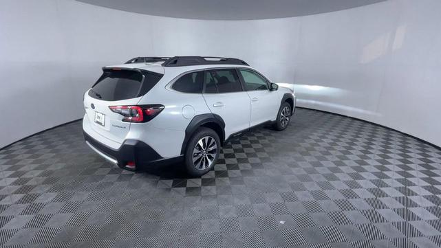 Photo of 2025 Crystal White Pearl Subaru Outback