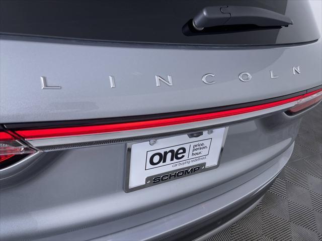 Photo of 2024 SILVER RADIANCE MET CC Lincoln Corsair