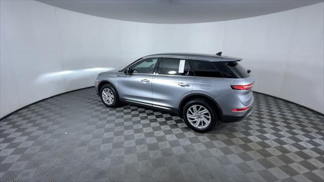 Photo of 2024 SILVER RADIANCE MET CC Lincoln Corsair