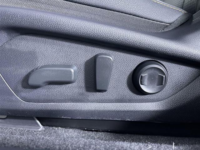 Photo of 2024 Ice Silver Metallic Subaru Crosstrek