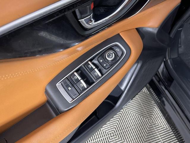 Photo of 2020 Crystal Black Silica Subaru Legacy