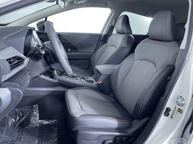 Photo of 2025 Crystal White Pearl Subaru Crosstrek