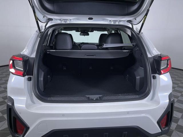 Photo of 2025 Crystal White Pearl Subaru Crosstrek