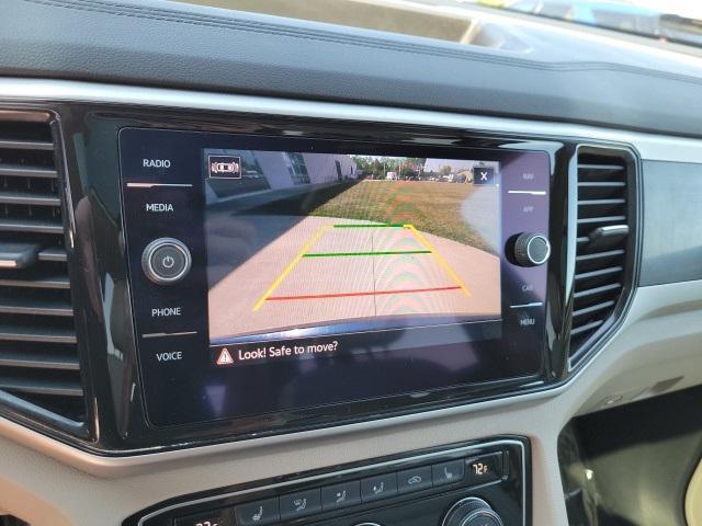 Photo of 2021 Blue Metallic Volkswagen Atlas