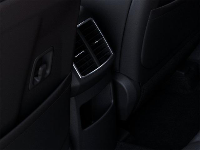 Photo of 2024 Snow White Pearl Kia Sportage