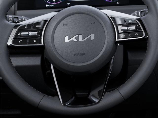 Photo of 2025 Gray Kia Seltos