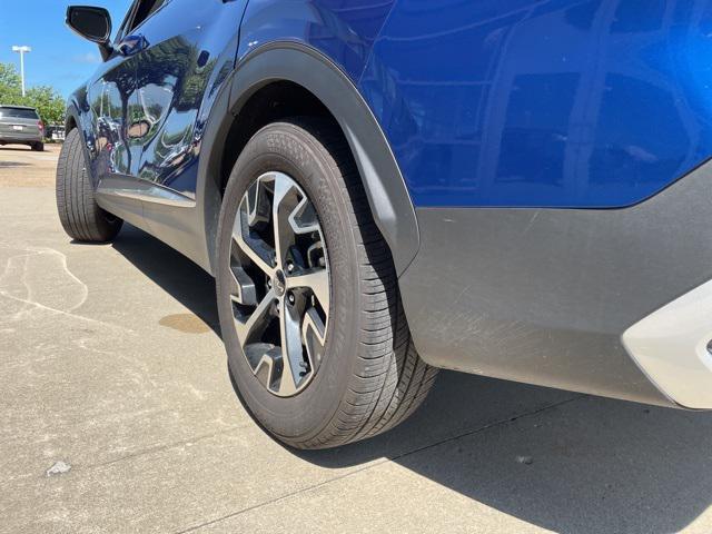 Photo of 2025 Sapphire Blue Kia Sportage