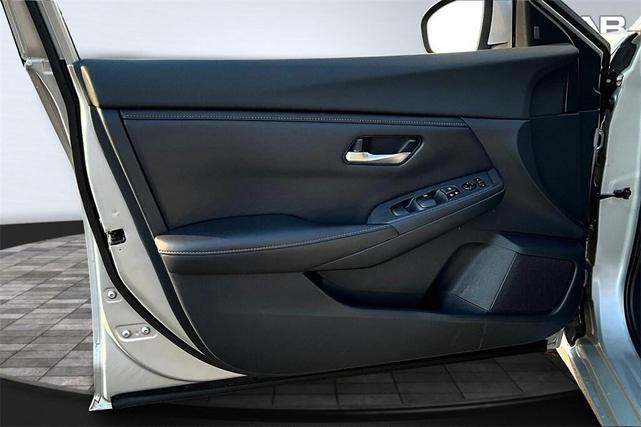 Photo of 2021 Brilliant Silver Metallic Nissan Sentra