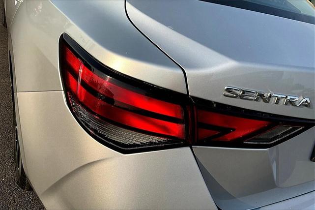 Photo of 2021 Brilliant Silver Metallic Nissan Sentra