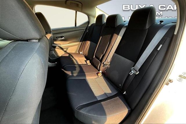 Photo of 2021 Brilliant Silver Metallic Nissan Sentra