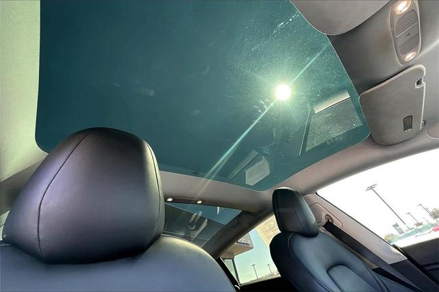 Photo of 2021 Pearl White Multi-Coat Tesla Model 3