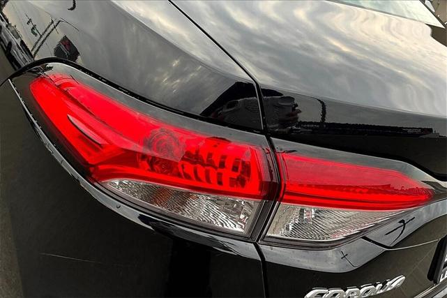 Photo of 2023 Black Toyota Corolla