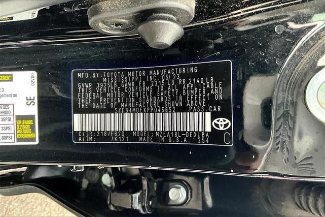 Photo of 2023 Black Toyota Corolla
