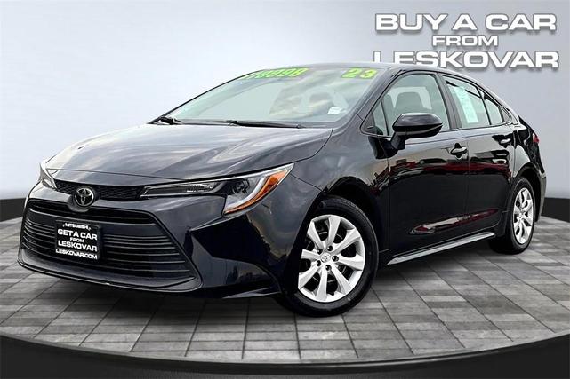 Photo of 2023 Black Toyota Corolla
