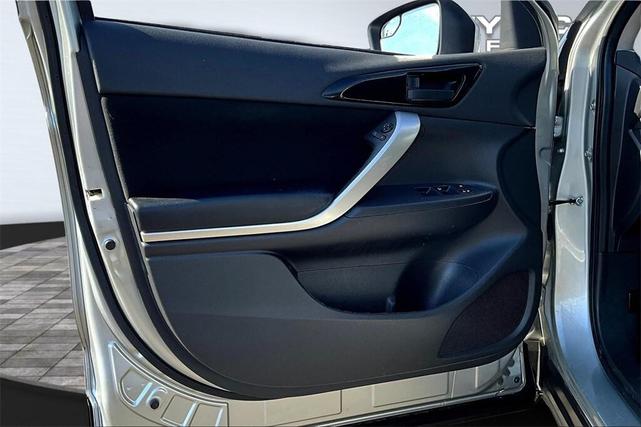 Photo of 2022 Alloy Silver Metallic Mitsubishi Eclipse Cross