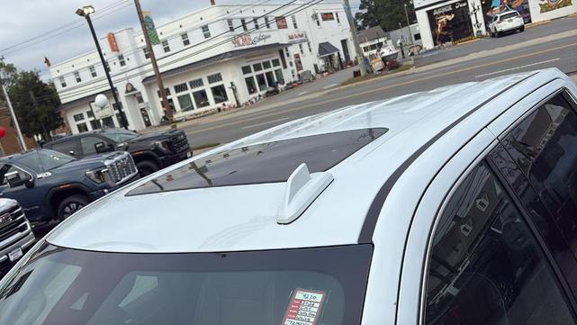 Photo of 2026 Glacier White GMC Sierra 1500